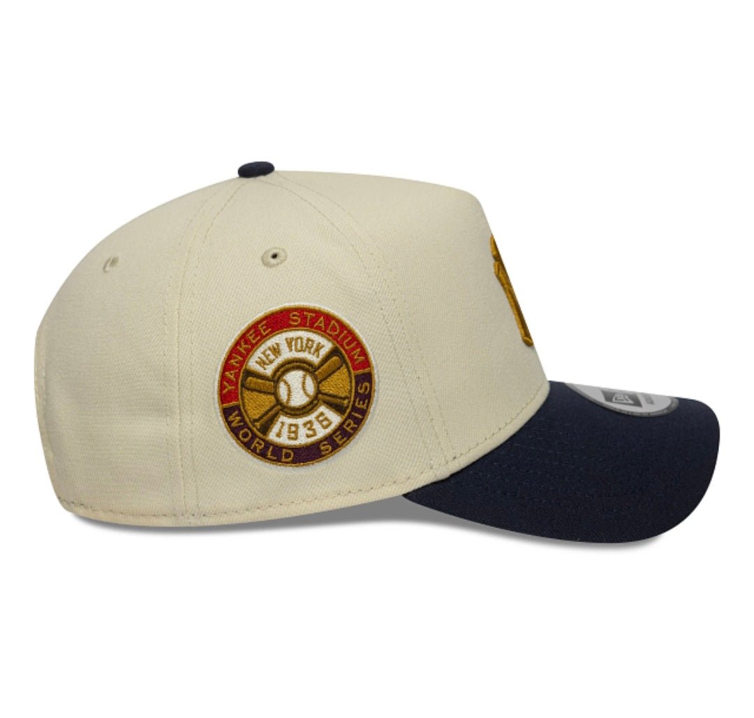 Gorra New Era New York Yankees WS Patch 9FORTY E - Frame Beige/Azul - intershopgc - Tienda de gorras online - Maspalomas