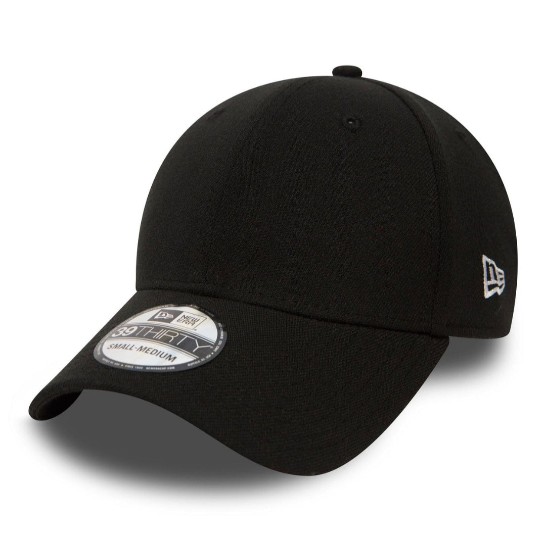 Gorra new era flag negra (39THIRTY Stretch Fit) - cerrada