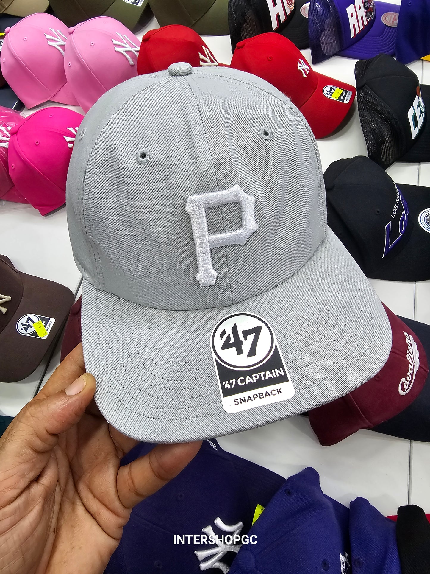 Gorra plana sin estructura gris pirates 47' CAPTAIN