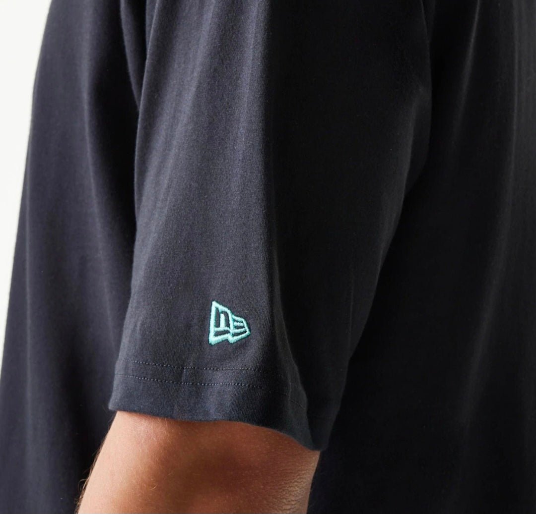 Camiseta new era Bulls negra oversize - Mundogorrasgc