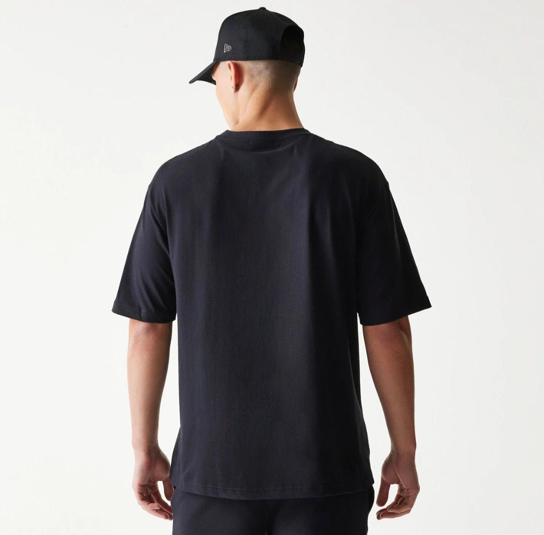 Camiseta new era Bulls negra oversize - Mundogorrasgc