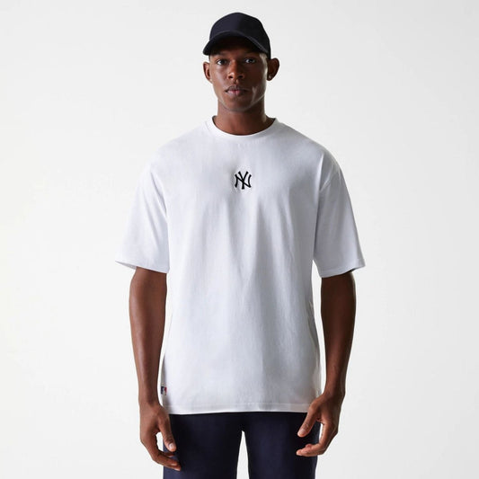 Camiseta NY Yankees Essential Oversize blanca - Mundogorrasgc