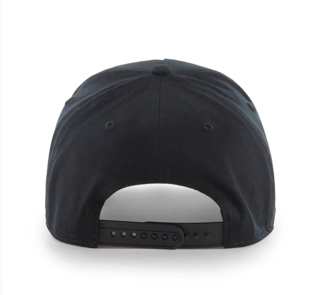 Gorra 47 Deluxe Sure Shot MVP DT – Vancouver Canucks Negra/Dorada Ajustable - intershopgc