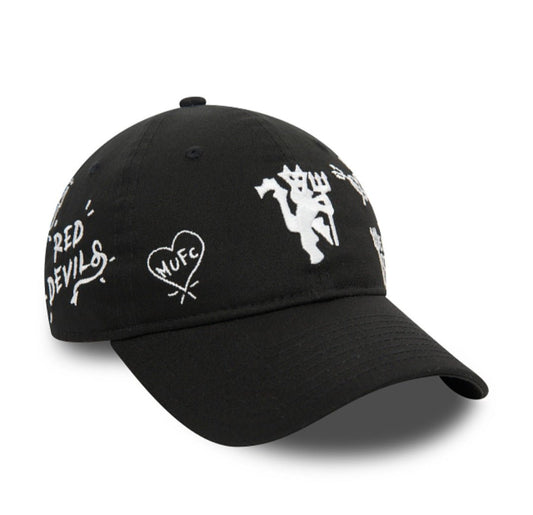Gorra Manchester United New Era Scribble 9TWENTY Negra - intershopgc caps store