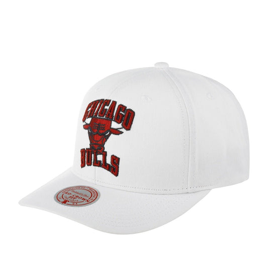 Gorra Mitchell & Ness Chicago Bulls blanca - intershopgc - Tienda de gorras online - Maspalomas