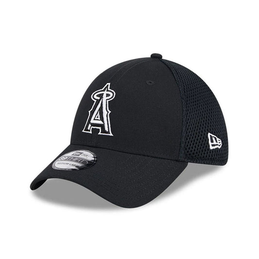 Gorra MLB Evergreen Neo LA Angels 39THIRTY Stretch Fit Negro - Mundogorrasgc
