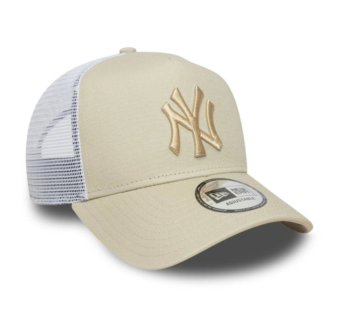 Gorra New Era League Essential 9FORTY E - Frame Trucker Beige – New York Yankees - intershopgc