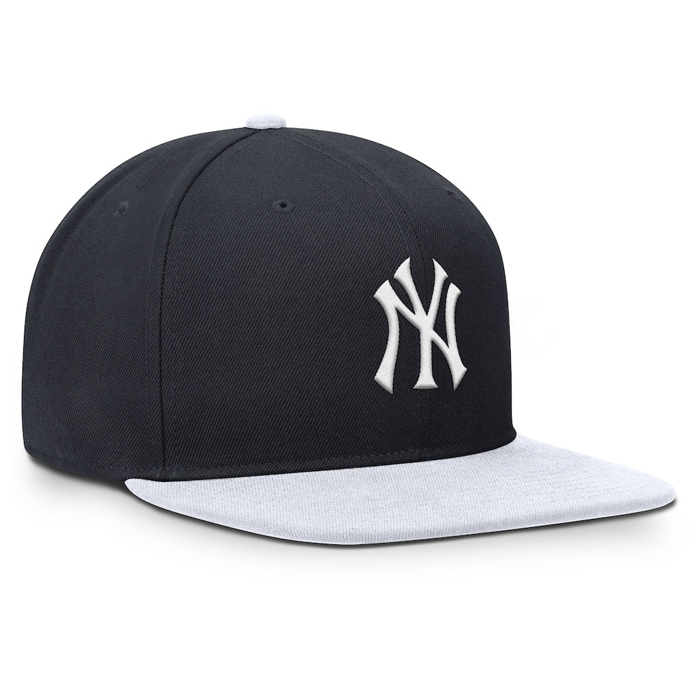 Nike New York Yankees Primetime Pro Dri - FIT Azul Marino y blanca - Mundogorrasgc