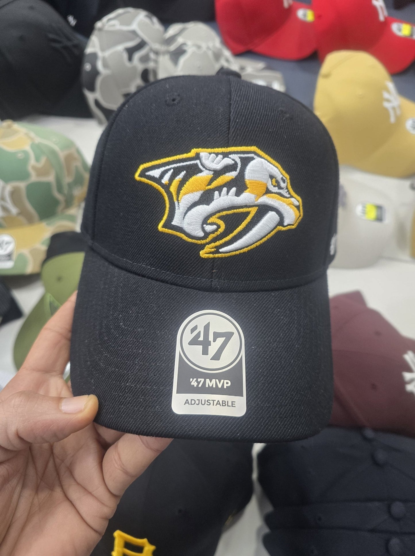 Predators gorra negra curva NHL 47' - intershopgc - Tienda de gorras online - Maspalomas