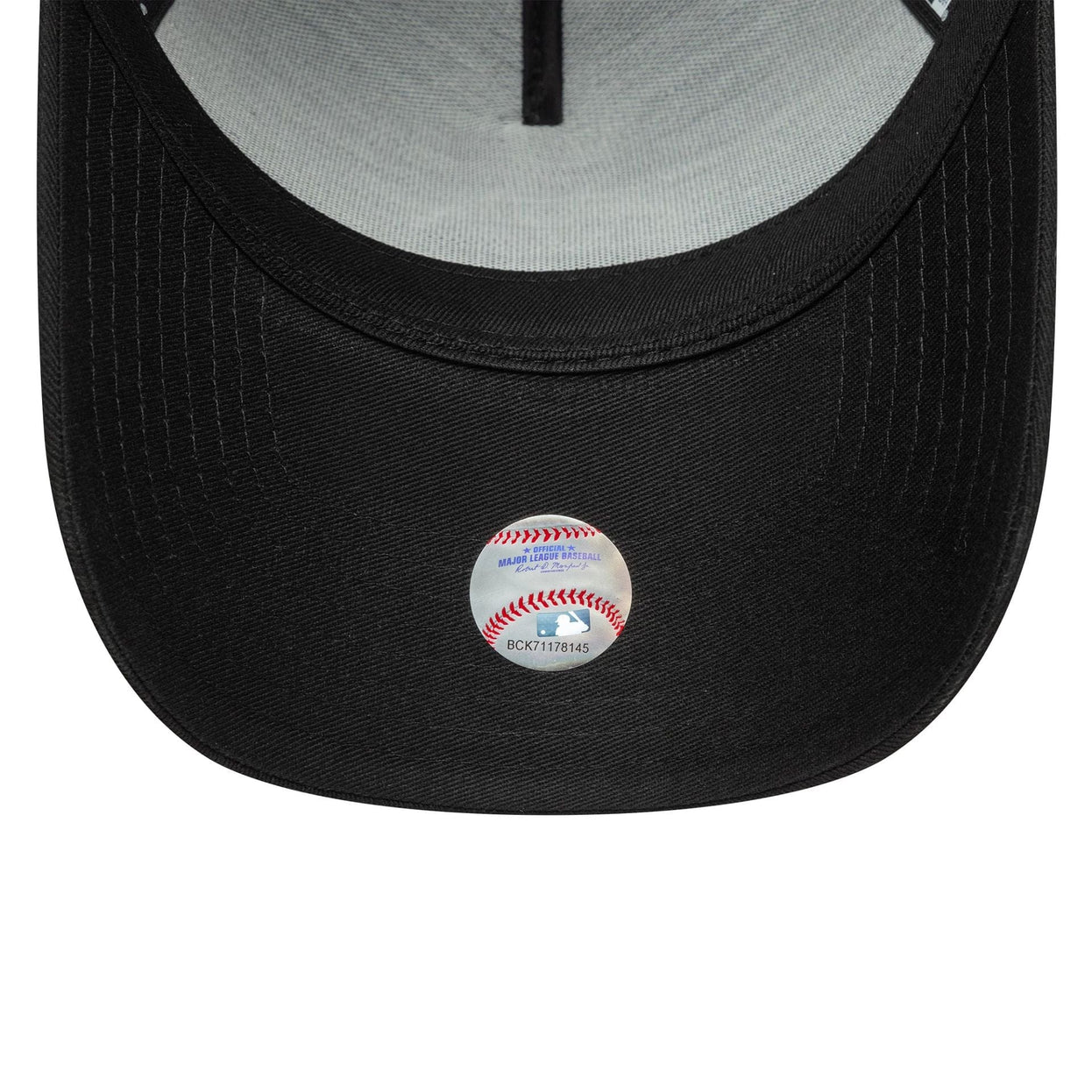 Gorra NY Yankees negra black on black bordeado