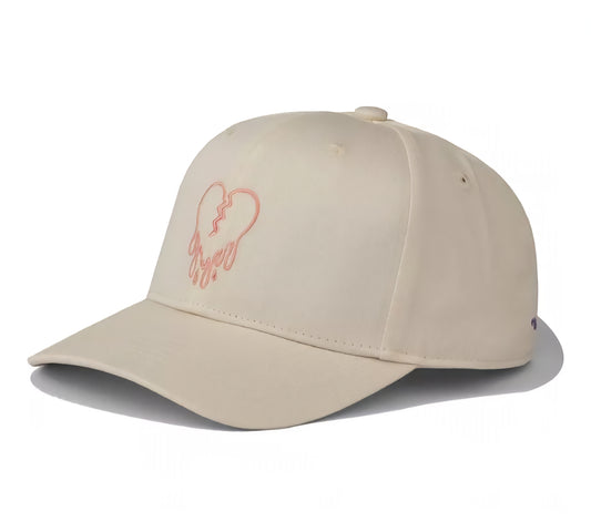 Gorra Pica Pica beige corazón roto break heart strapback