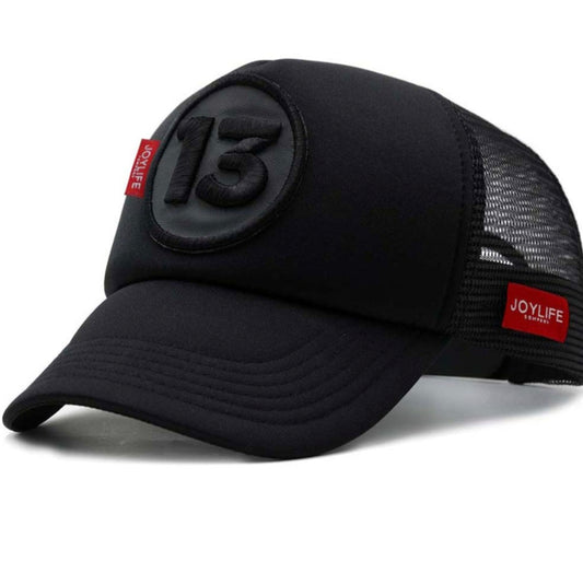 Gorra negra 13 THIRTEEN Joylife – trucker