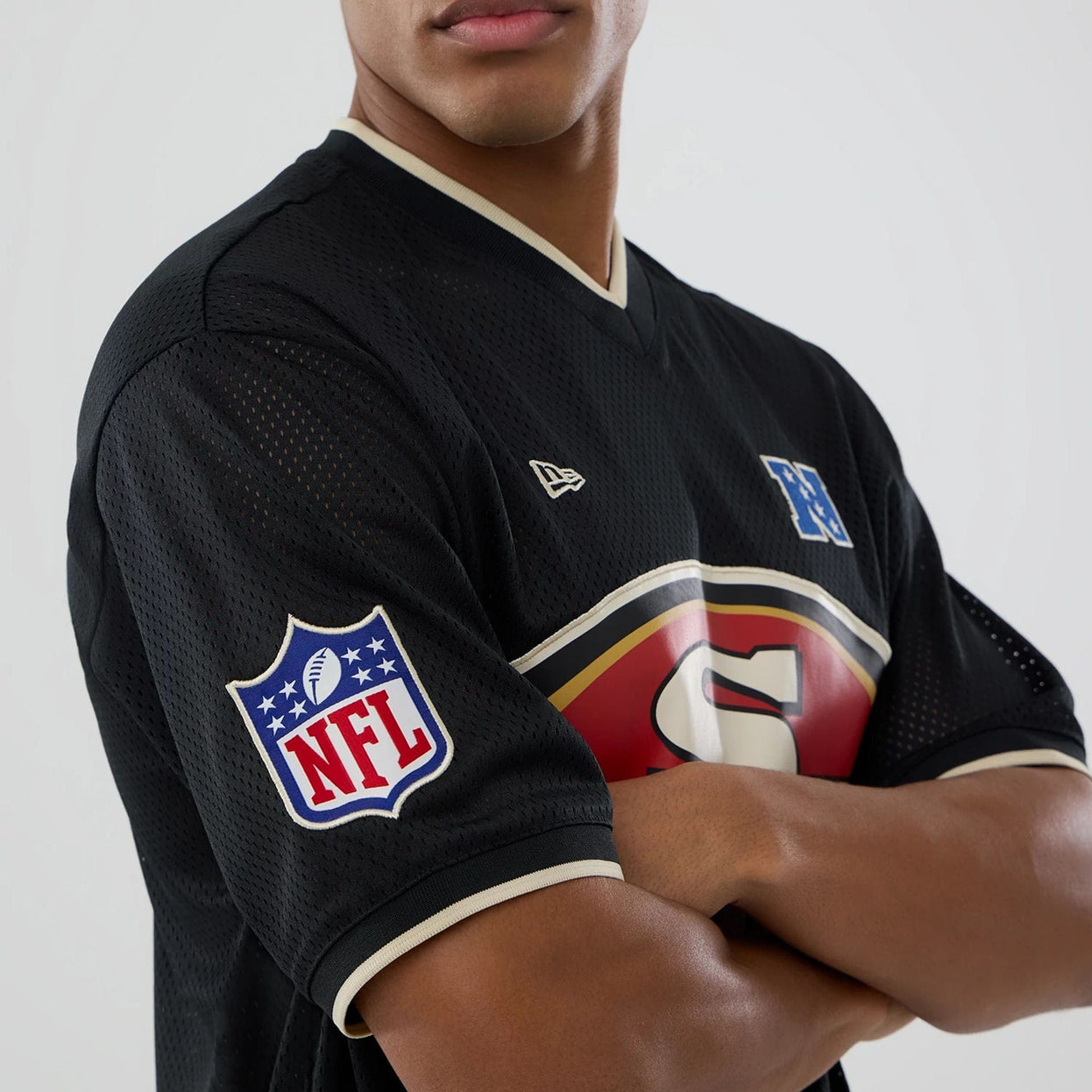 Camiseta New Era NFL San Francisco 49ers Negra Mesh Oversize