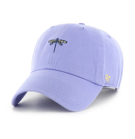 Gorra violeta lavanda con el icono de una libelula 47 clean up