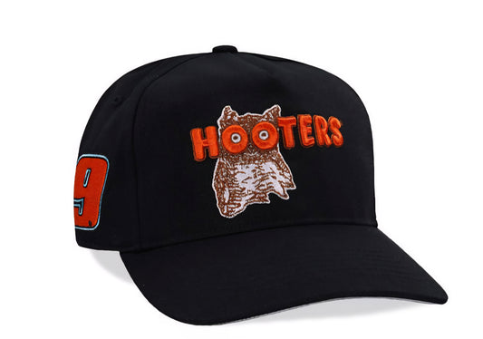 Gorra Negra Hooters #9 NASCAR Hitch | ’47 Brand