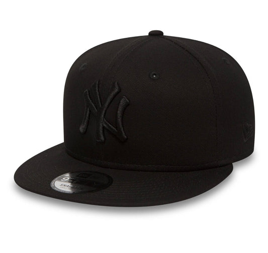Gorra New Era 9FIFTY Snapback – New York Yankees (Negra con logo negro)